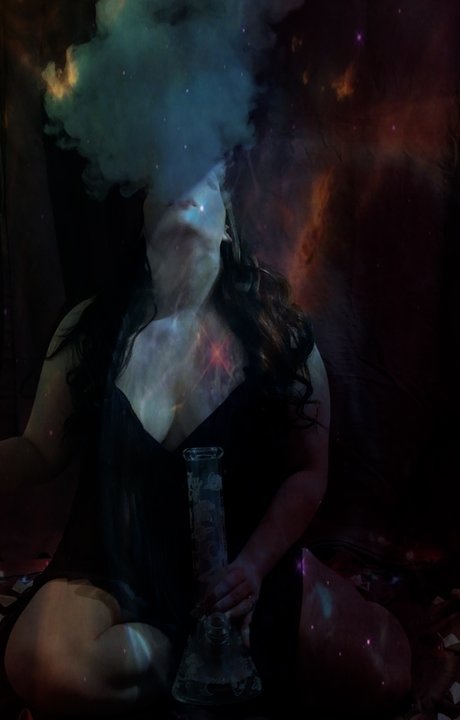 _StonerBabbyy_ star nude archive