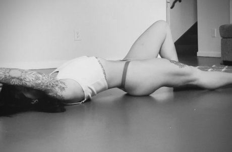 Roni_ pornstar nude pic