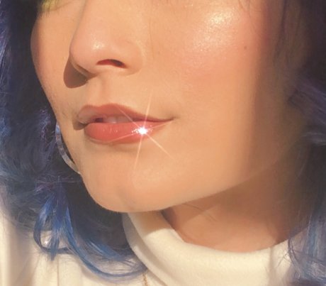 Rose Hues star top archive