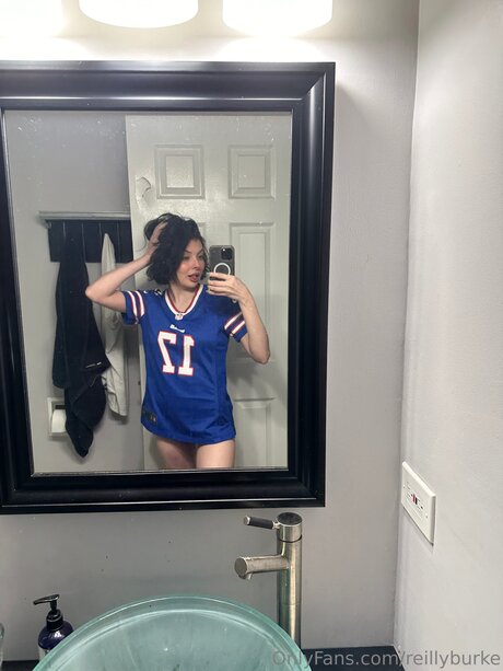 Reilly Burke nude pornstar img