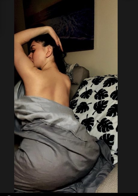 ScarletHunny best pornstar images