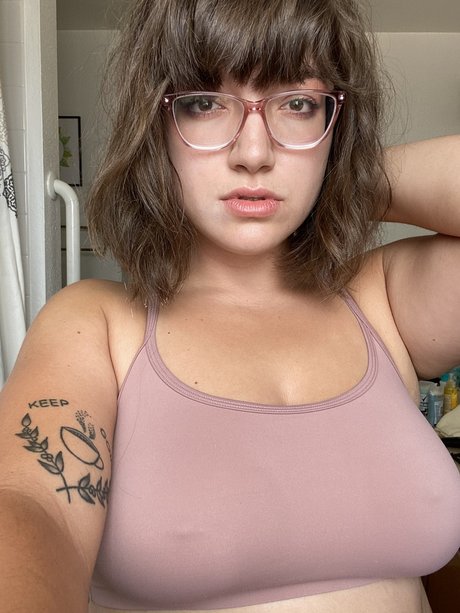 Savannah Rex pornstar exclusive image