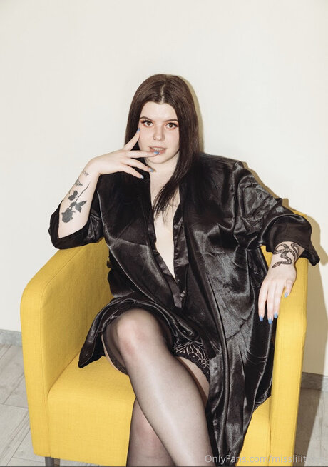 Savannah Rage Free page_ exclusive star photo