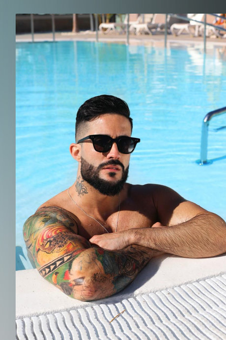 saul model sex actress pics