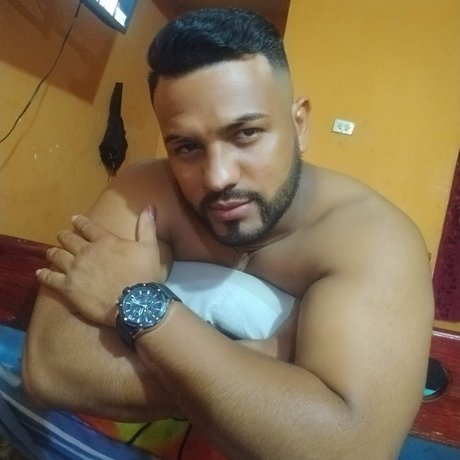 Leonel Chirinos star hot image