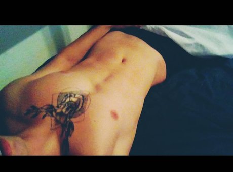 Nicol s D_ star naked photos