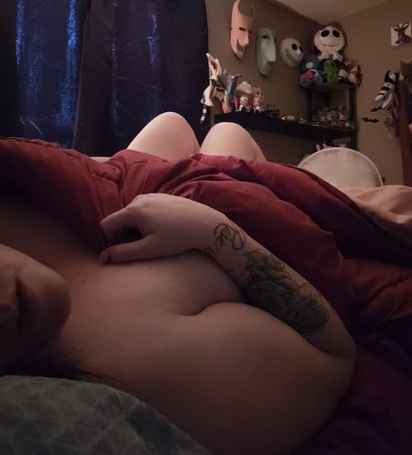 TheTorturedPet model high quality pictures