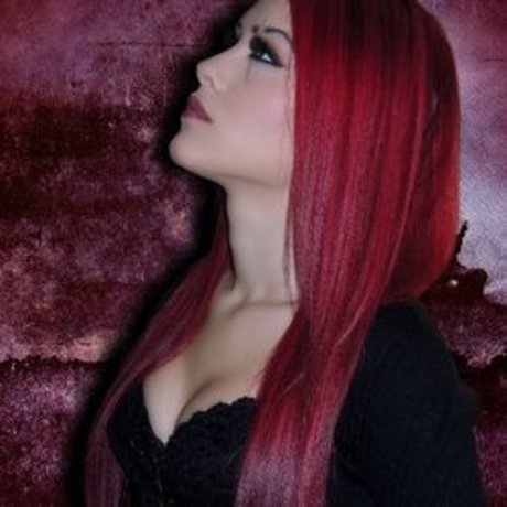 Roberta Sturniolo sexy model photo