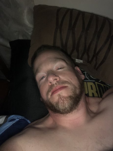 XtubeGene star pornographic pictures