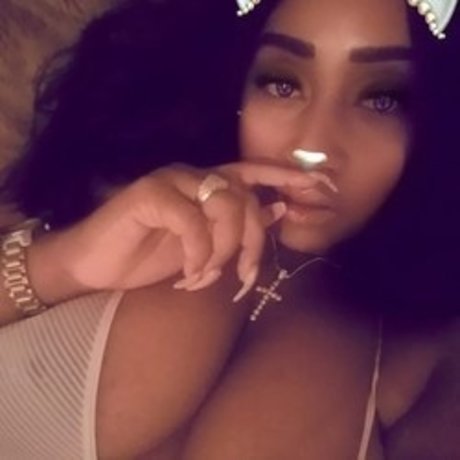 Beckyfuckingbillsx nudes model galleries