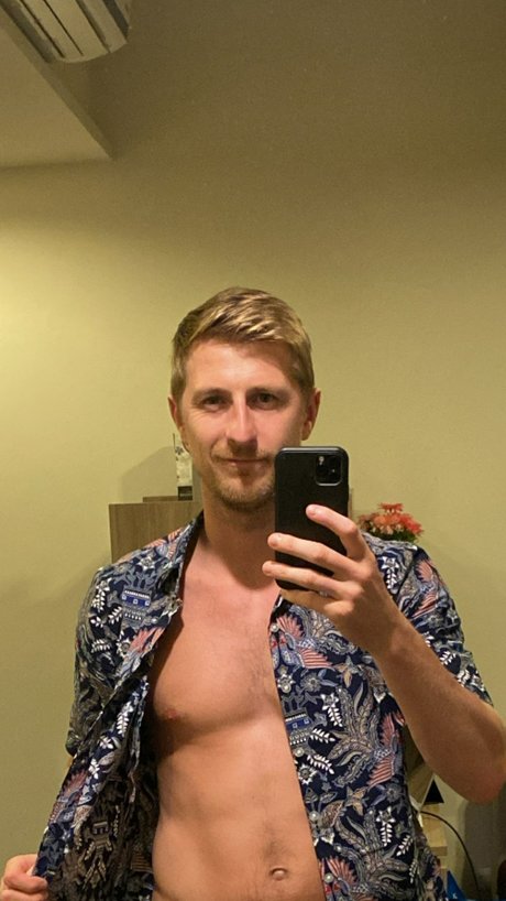 Your british guy nude star galleries