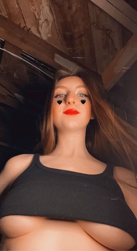 Sriracha_ high quality actress pic