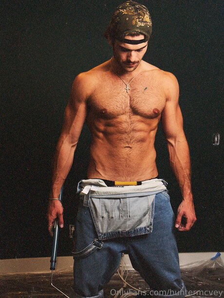 Huntermcvey free actress img