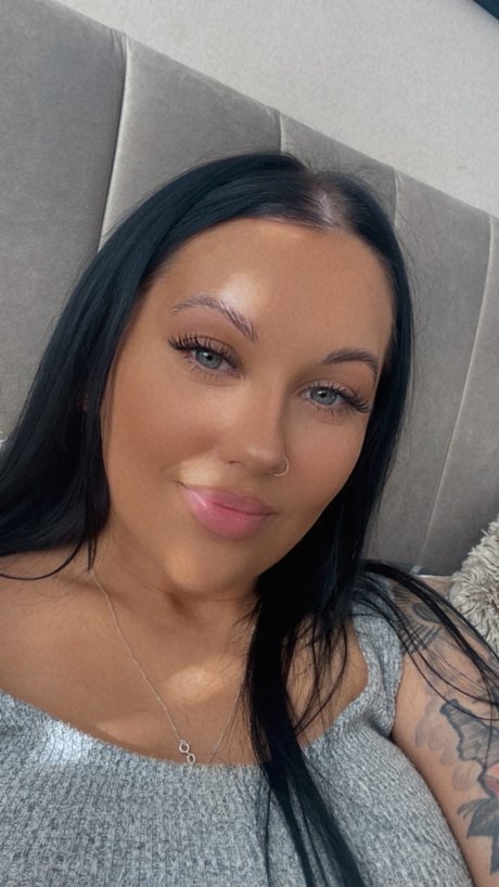 Only yours truly hot star photo