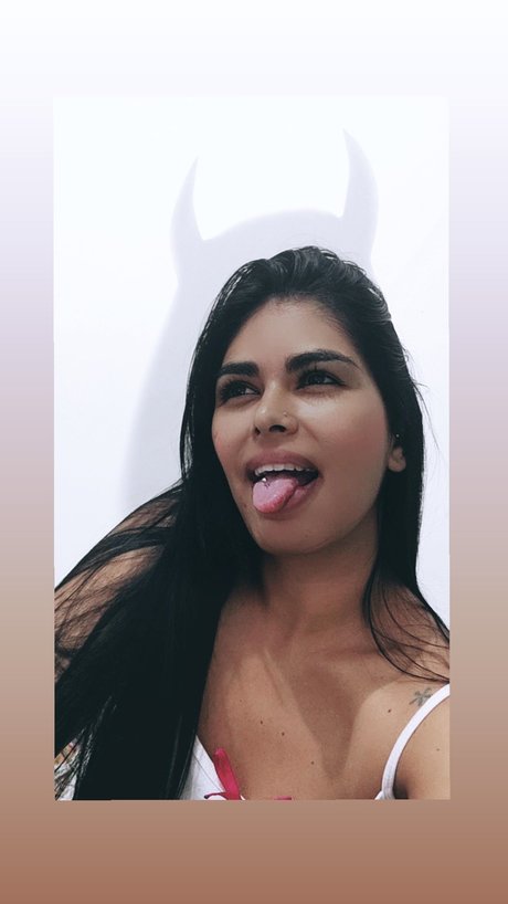 Yaisa free model pic