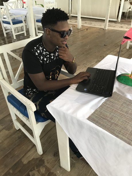 Yeison Martinez Mena best star image