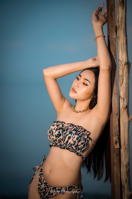 YayingYM pornstar hd picture