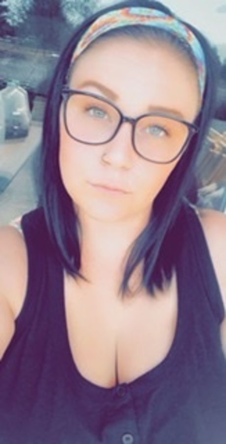 Taryn Hilton free pornstar pics