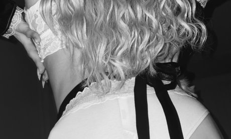 Tay Scheider exclusive star img