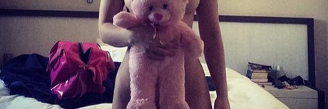 Teddy Vercetti model nude archive