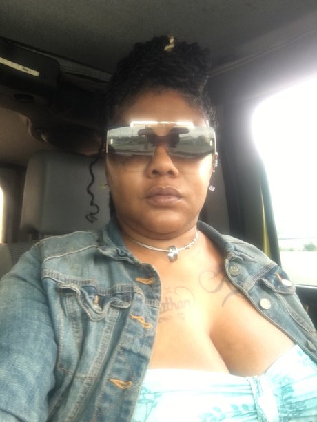 Tea cake top actress photo