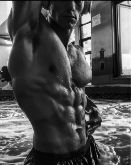 Itallionstallion_ pornstar nude image