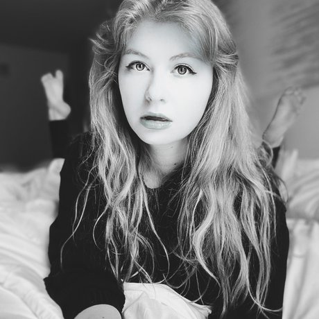 Sofia X hot star pictures