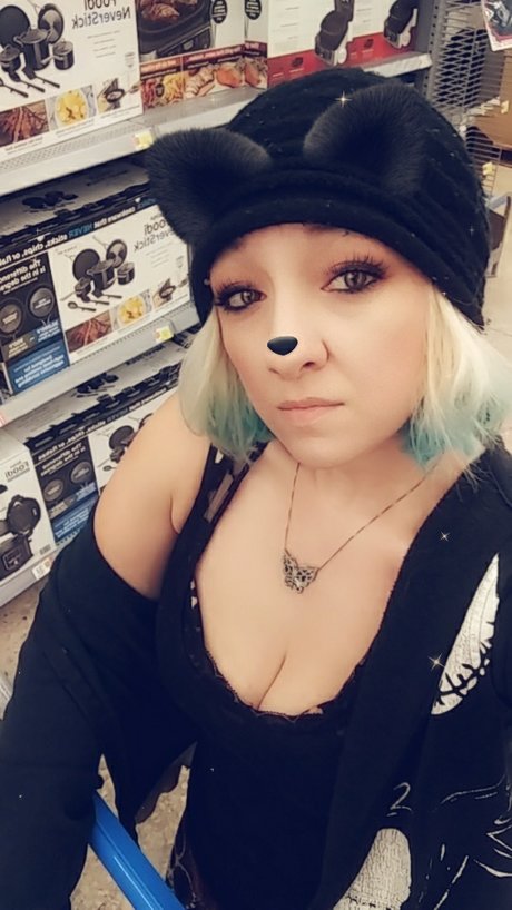 Stephanie Crowe top star photos