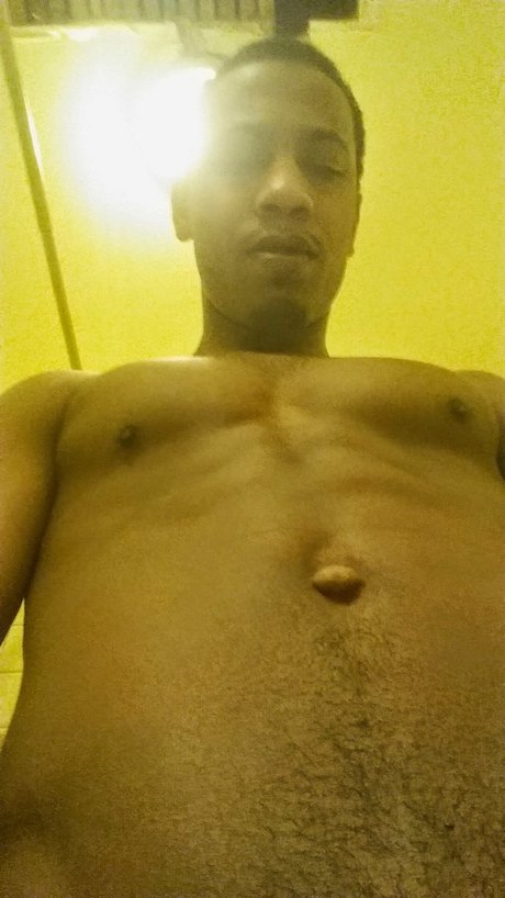 TONE BONE star adult photos