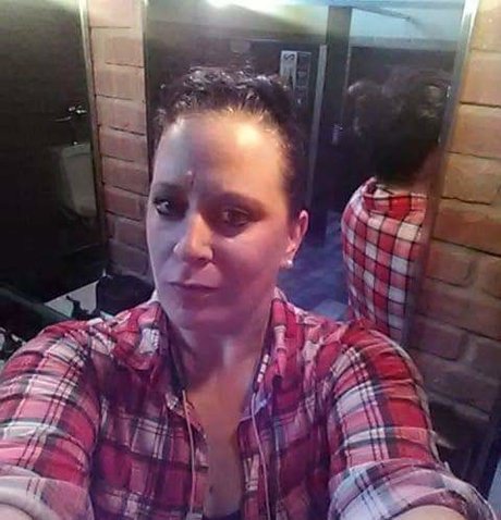 Cristal breiby free model picture