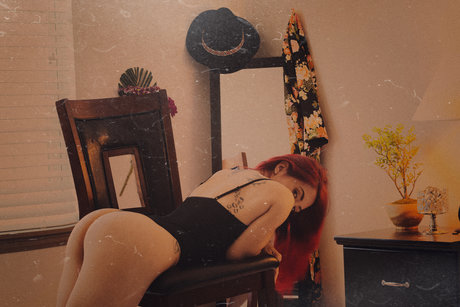 Yulian Garnica star pornographic galleries