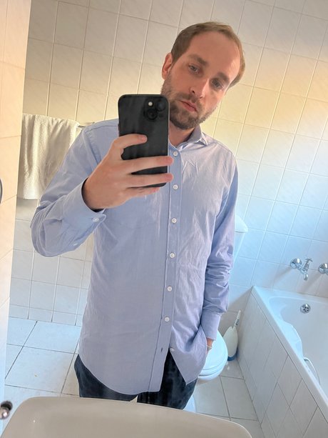 Blue yum star sexy picture