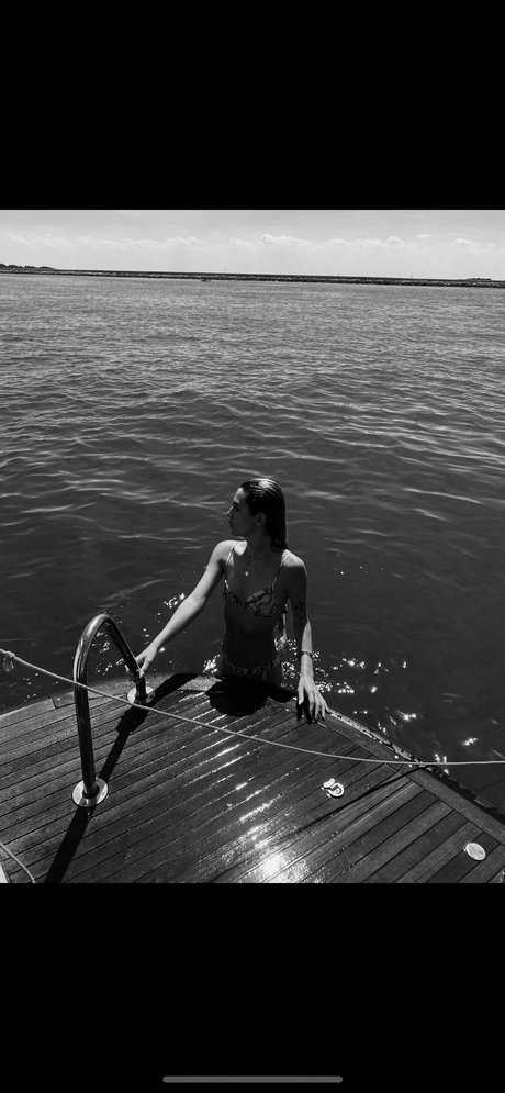 Matilde naked star picture