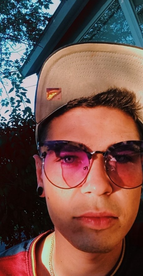 Zack Mackenzie naked actress archive