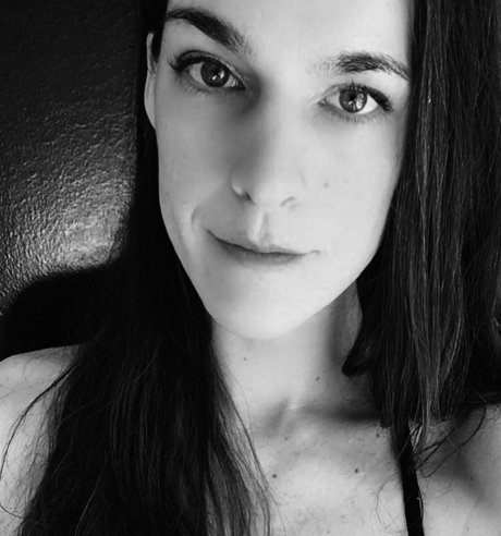 TS Mai Louve star hd photo