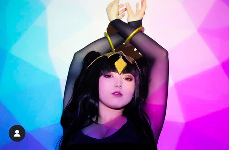 Touto tini model art image