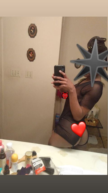 Kendelyn Johnson naked star pictures