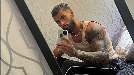 HAKAN_ model xxx pictures