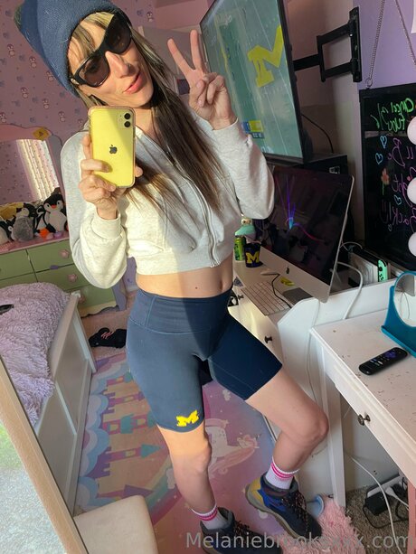 MelanieBrooks porn star images