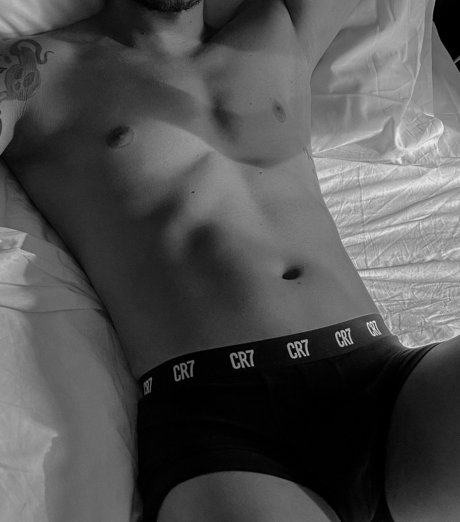 TrueRikrdo perfect star photo