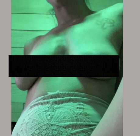 The Real Ell Eee perfect actress img