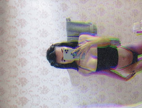 Hannah Love best actress pic