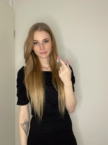 GoddessMalia pornographic star archive