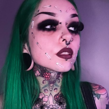 Agent Shagwell star naked image