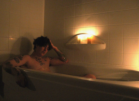 Poe Reeves they them_ star porn image