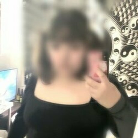 moth nude model pictures