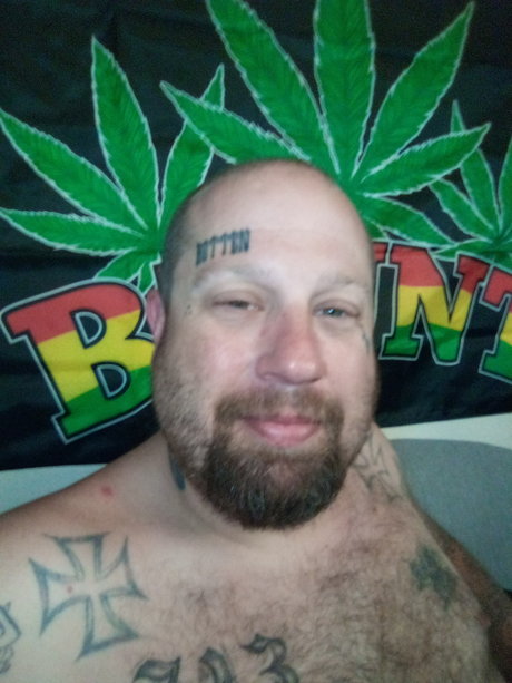 Mr Fox naked model photos