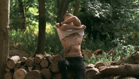 Icarus adult star photos