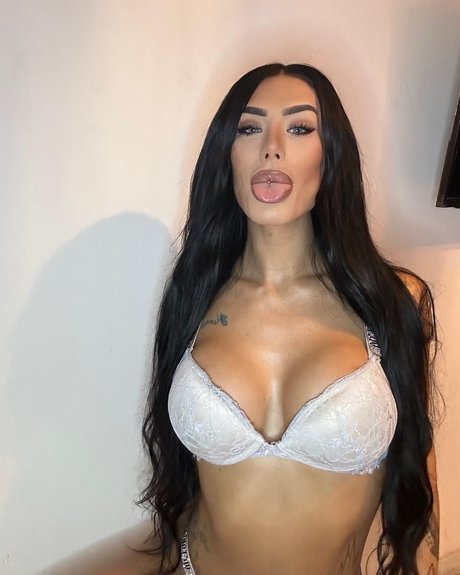 Blanca Lucrezia Minelli pornstar hot gallery