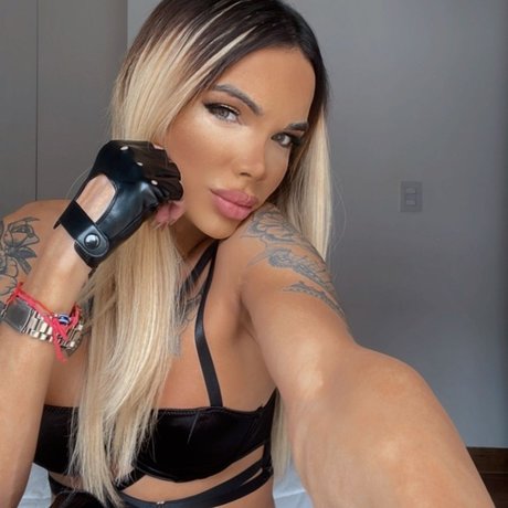 Florencia Kardashian_ top actress pics